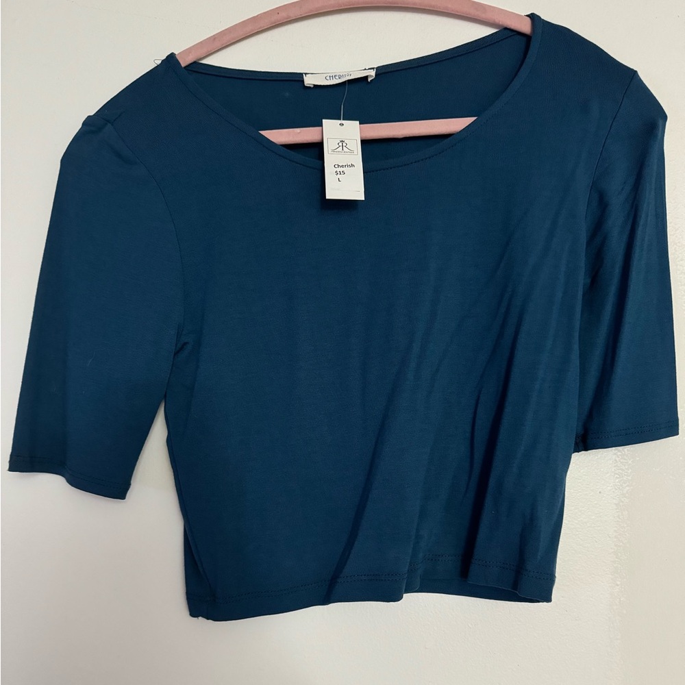 Blue crop top short sleeve size large